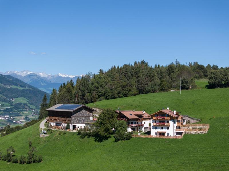 Proderhof Villa Laion Buitenkant foto